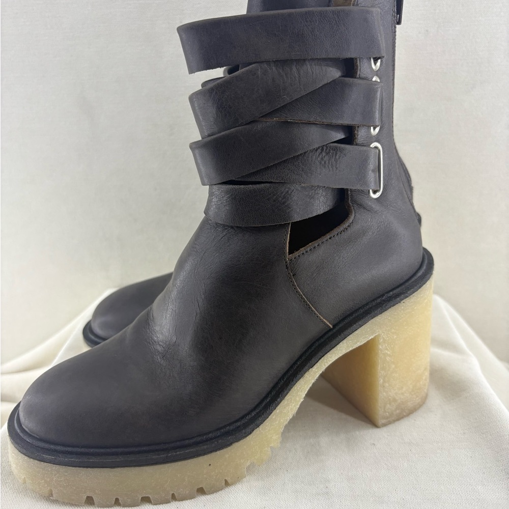 Free People Jesse Leather Lug-Heel Ankle Boots size 36 new in box
